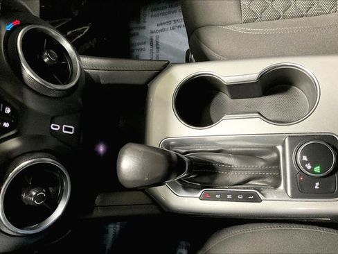 Used 2019 Chevrolet Blazer LT image 41