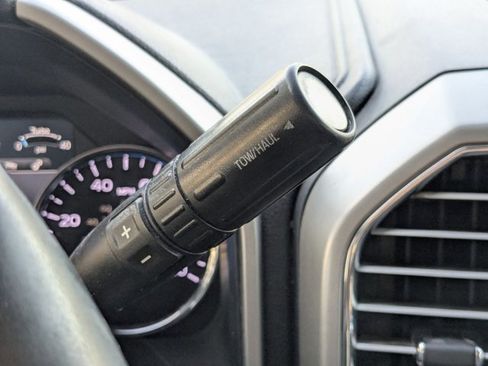 Used 2017 Ford F450 Lariat w/ Lariat Ultimate Package image 7