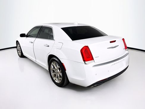 Used 2016 Chrysler 300 C Platinum w/ Safetytec Plus Group image 30
