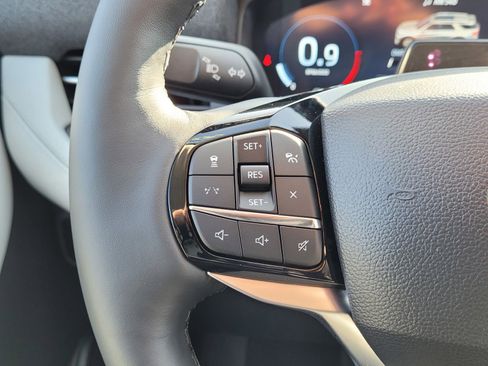 New 2026 Ford Explorer Platinum w/ LUX Leather Package image 16