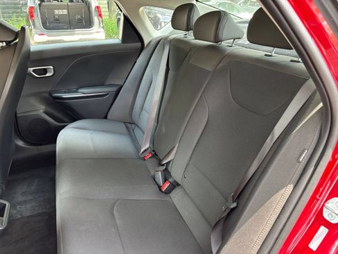 Used 2026 Kia K4 FWD image 37
