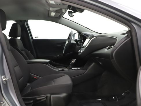 Used 2024 Chevrolet Malibu LT w/ Sport Edition image 11