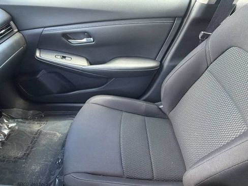 Used 2021 Nissan Sentra S FWD image 12