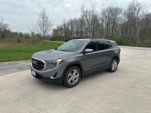 Used 2018 GMC Terrain SLE w/ Driver Convenience Package image 5