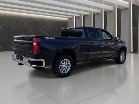 Used 2021 Chevrolet Silverado 1500 LT AWD/4WD image 6