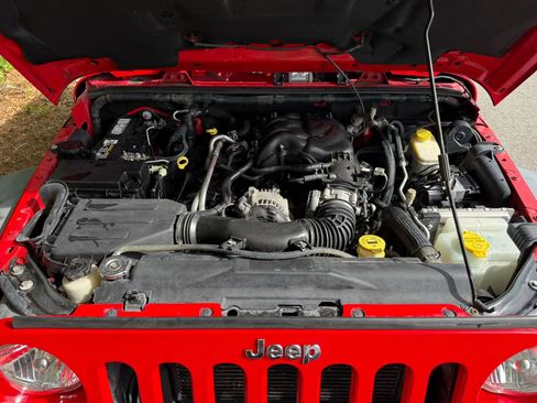 Used 2016 Jeep Wrangler Unlimited Sport w/ Quick Order Package 24S image 8