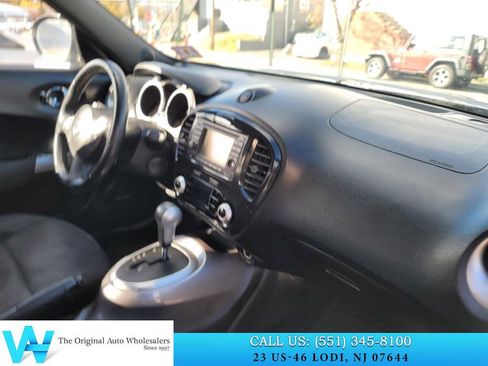Used 2013 Nissan Juke SV image 15