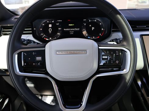 Certified 2023 Land Rover Range Rover Sport SE image 15