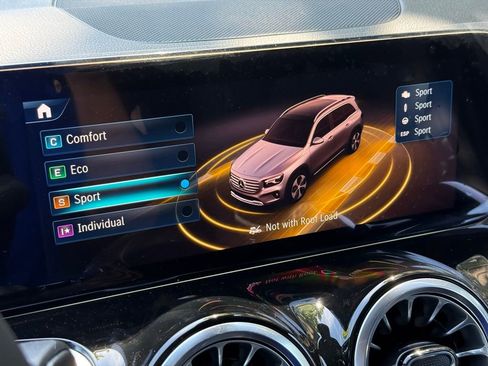 New 2026 Mercedes-Benz GLB 250 image 6