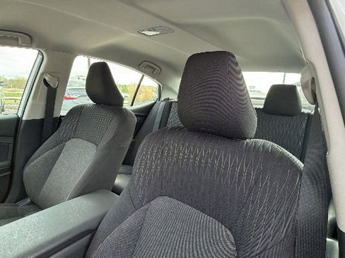 Certified 2025 Toyota Camry LE image 21