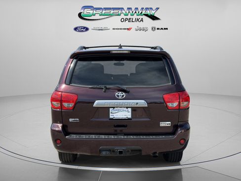 Used 2016 Toyota Sequoia Limited w/ Safety & Convenience Package image 4