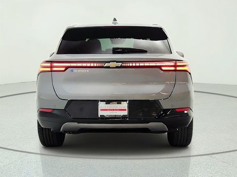 Used 2025 Chevrolet Equinox EV LT FWD image 6
