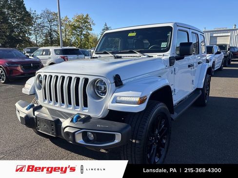 Used 2023 Jeep Wrangler Unlimited Sahara w/ Cold Weather Group image 1