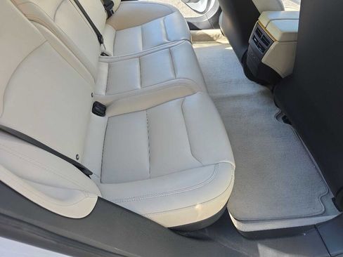 Used 2019 Tesla Model S Performance image 19