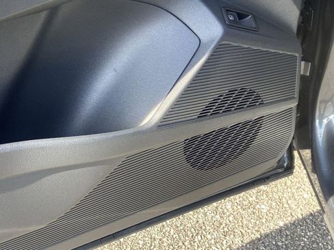 Used 2024 Volkswagen Taos SE image 24