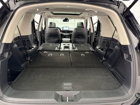 Used 2024 Honda Pilot Touring image 34