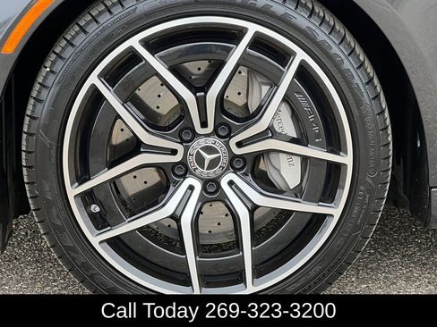 Used 2023 Mercedes-Benz E 350 4MATIC Sedan image 7