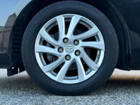 Used 2012 MAZDA MAZDA3 i Touring FWD image 30