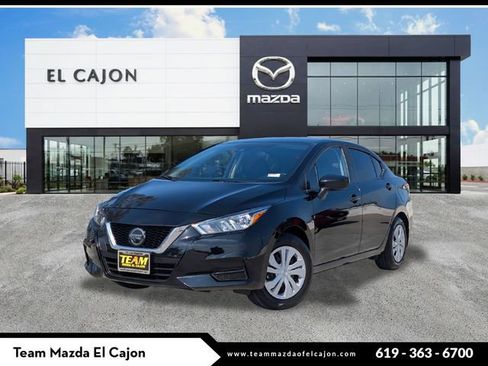 Used 2021 Nissan Versa S FWD image 1