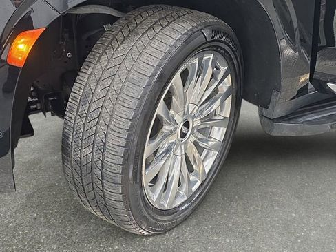 Used 2023 Cadillac Escalade Premium Luxury w/ LPO, Floor Liner Package image 32