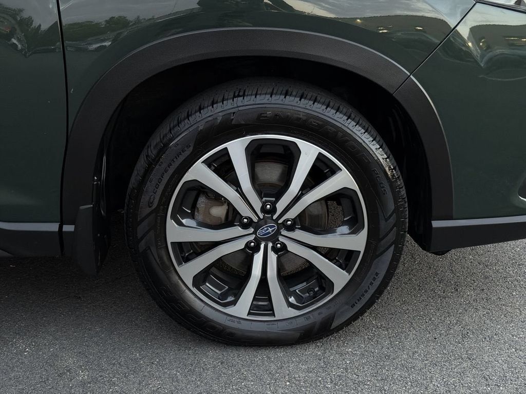 Certified 2023 Subaru Forester Limited AWD/4WD image 13