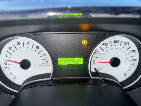 Used 2010 Ford Explorer Sport Trac XLT image 13