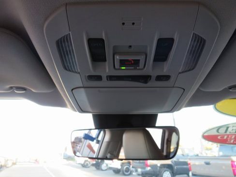 Certified 2022 Toyota Highlander XLE image 33