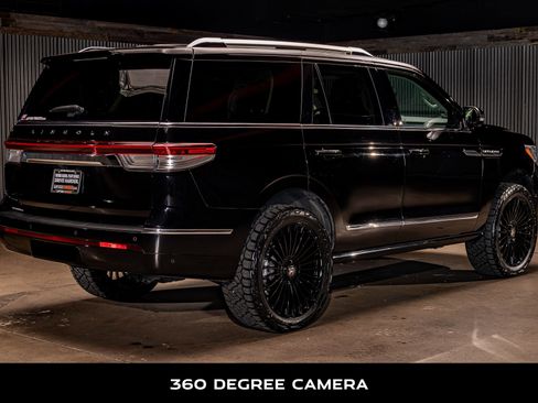 Used 2024 Lincoln Navigator Black Label image 10