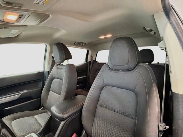 Used 2021 Chevrolet Colorado LT w/ LT Convenience Package AWD/4WD image 18