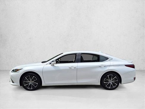 Used 2025 Lexus ES 300h w/ Premium Package FWD image 9