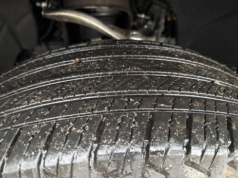 Used 2024 Chevrolet Silverado 1500 RST w/ Convenience Package II image 28