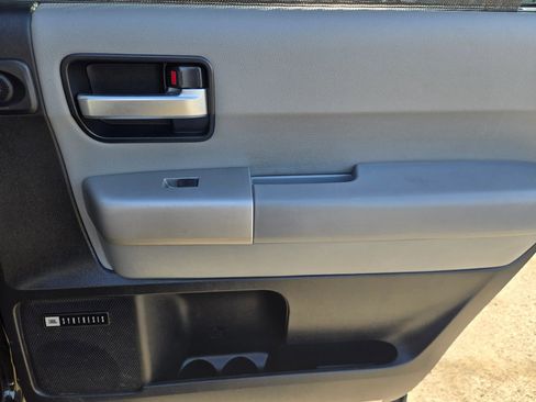 Used 2008 Toyota Sequoia Limited image 18