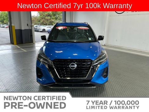 Used 2024 Nissan Kicks SR w/ SR Premium Package FWD image 22