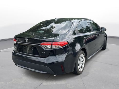 Used 2021 Toyota Corolla LE FWD image 6