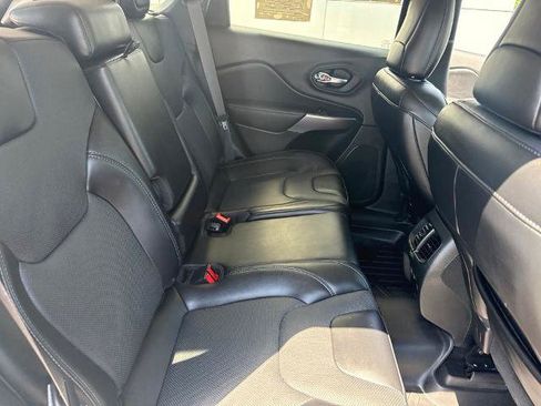 Used 2022 Jeep Cherokee Latitude Lux w/ Sun & Sound Group FWD image 29