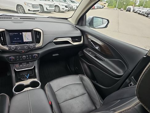 Used 2019 GMC Terrain Denali w/ Comfort Package AWD/4WD image 28