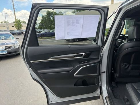 Certified 2024 Kia Telluride SX Prestige X-Line AWD/4WD image 18