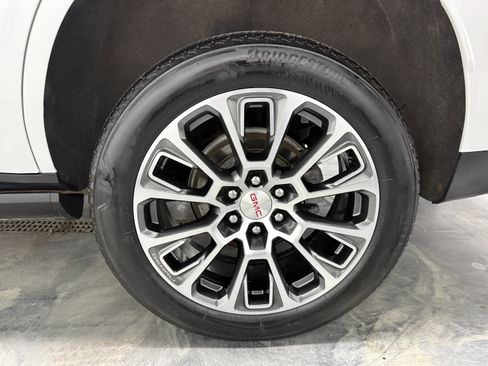 Used 2023 GMC Yukon Denali image 41