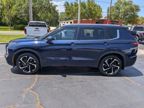 Used 2024 Mitsubishi Outlander SEL FWD image 7