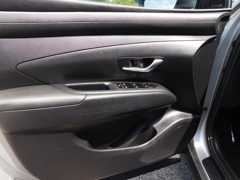 Used 2025 Hyundai Tucson SEL FWD image 15