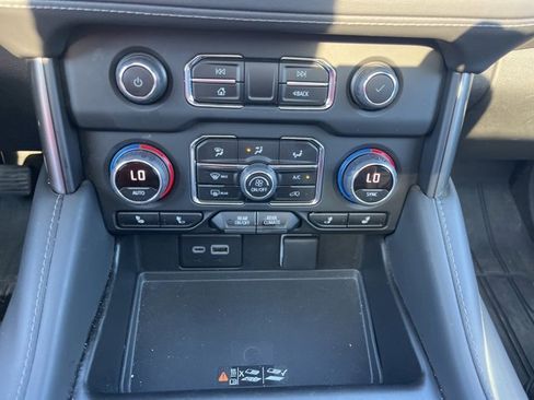 Used 2023 Chevrolet Tahoe Z71 w/ Z71 Off-Road Package image 33