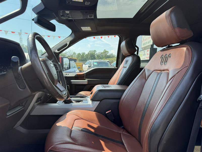 Used 2019 Ford F150 King Ranch w/ Equipment Group 601A Luxury AWD/4WD image 24