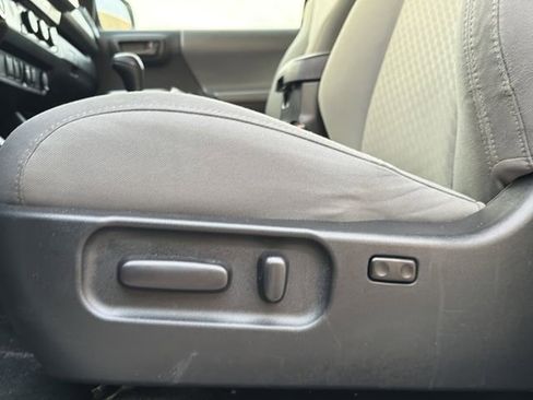 Used 2023 Toyota Tacoma SR5 image 21