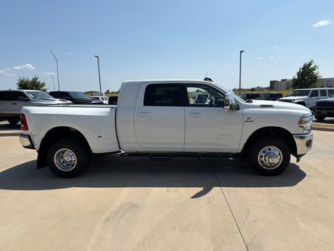 Used 2024 RAM 3500 Laramie w/ Chrome Bumper Package AWD/4WD image 6