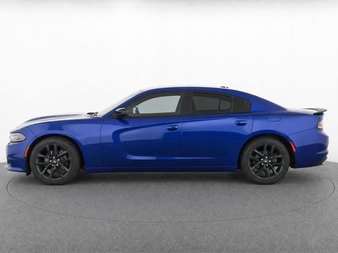 Used 2021 Dodge Charger SXT w/ Blacktop Package RWD image 6