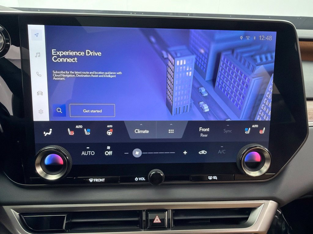 Used 2023 Lexus RX 350 Premium w/ Accessory Package AWD/4WD image 17
