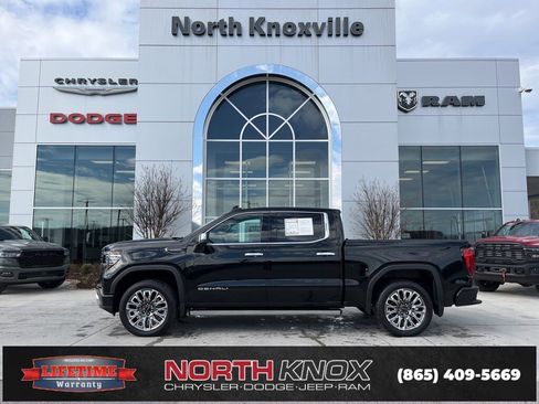 Used 2024 GMC Sierra 1500 Denali Ultimate image 2