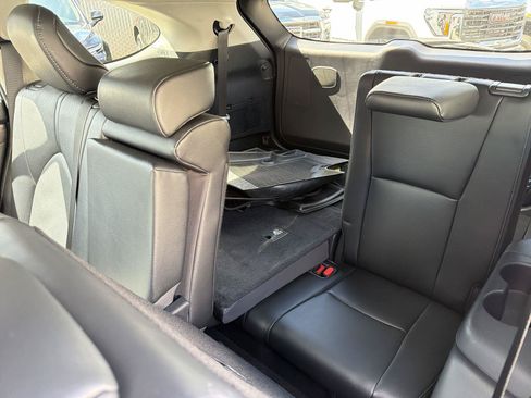 Used 2023 Toyota Highlander Limited FWD image 44