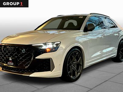 New 2025 Audi RS Q8 performance