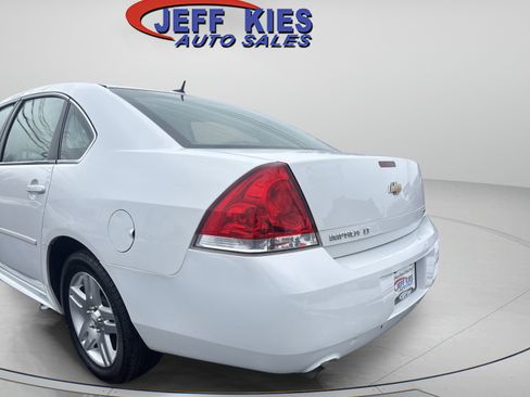 Used 2016 Chevrolet Impala LT image 7